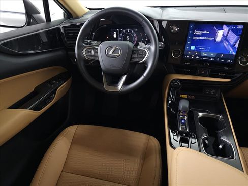 Certified 2025 Lexus NX 350 AWD image 19