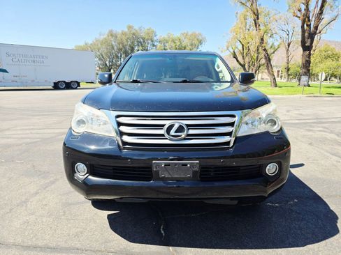Used 2011 Lexus GX 460 Premium AWD/4WD image 2