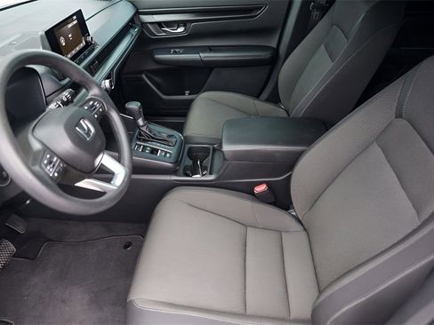 Used 2025 Honda CR-V EX image 6