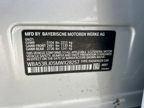 Used 2021 BMW 540i w/ Premium Package image 11