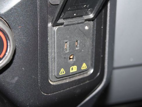 Used 2024 Ford F250 XLT image 49