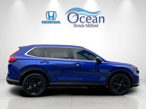 Used 2023 Honda CR-V Sport Touring image 2