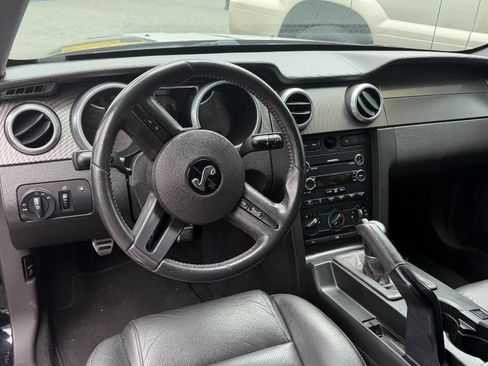 Used 2008 Ford Mustang Shelby GT500 RWD image 8