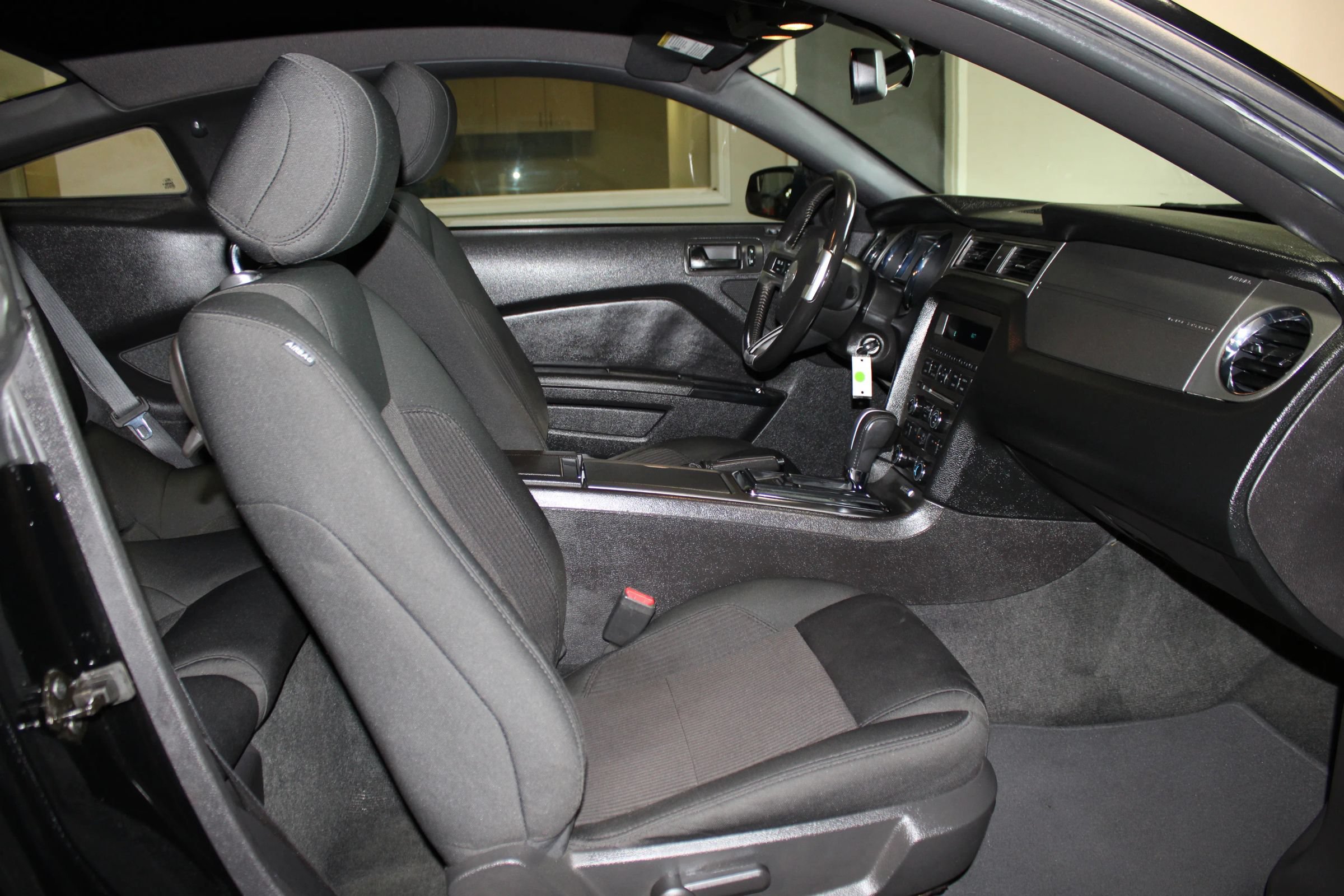 Used 2014 Ford Mustang Coupe w/ Equipment Group 102A RWD image 26