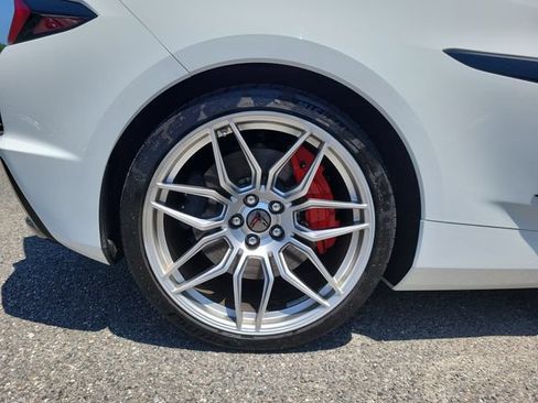 Used 2025 Chevrolet Corvette Z06 RWD image 6