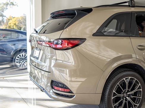 Used 2025 MAZDA CX-70 3.3 Turbo S w/ Premium Plus image 12