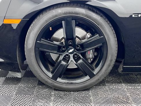 Used 2014 Chevrolet Camaro SS w/ RS Package RWD image 11