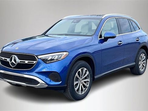 New 2026 Mercedes-Benz GLC 300 4MATIC image 2