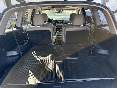 Used 2020 Honda Pilot Elite image 14