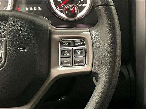 Used 2023 RAM 1500 Classic SLT image 13