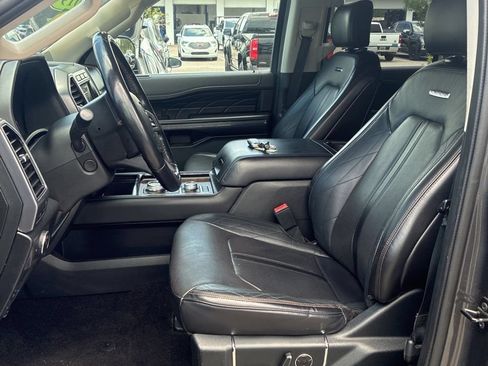 Used 2019 Ford Expedition Max Platinum AWD/4WD image 5