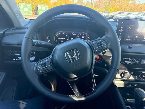 New 2025 Honda Accord EX-L image 14