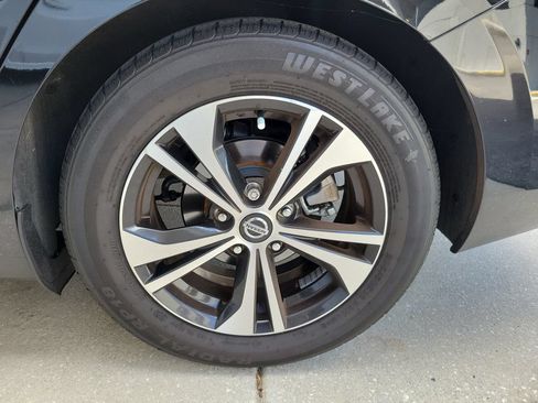 Used 2020 Nissan Sentra SV FWD image 16