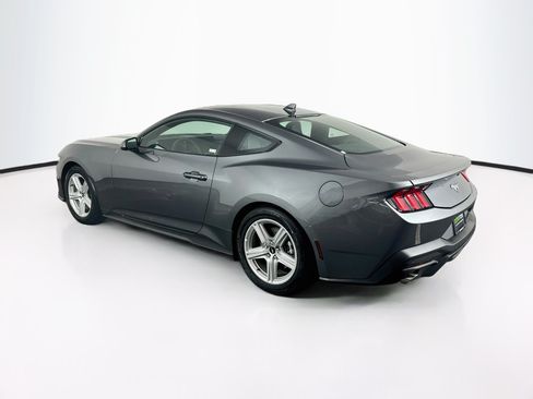 Used 2026 Ford Mustang Premium RWD image 5