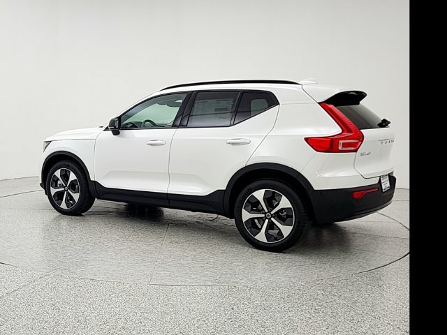 New 2026 Volvo XC40 B5 Plus w/ Protection Package Premier AWD/4WD image 7