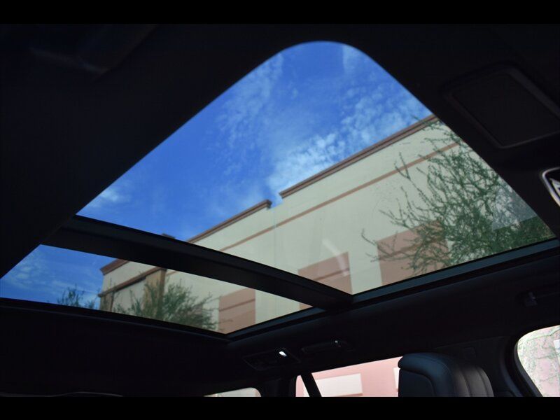 Used 2020 Land Rover Range Rover HSE AWD/4WD image 39