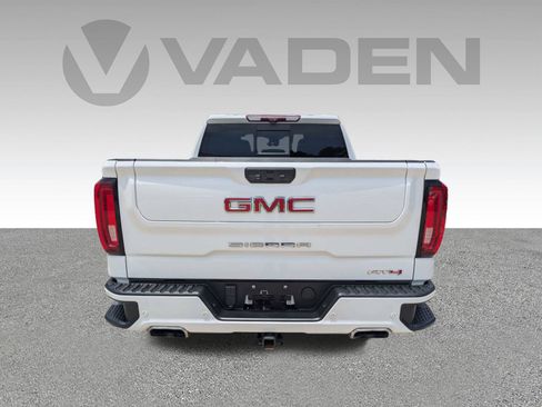 Used 2022 GMC Sierra 1500 AT4 w/ AT4 Premium Package AWD/4WD image 23
