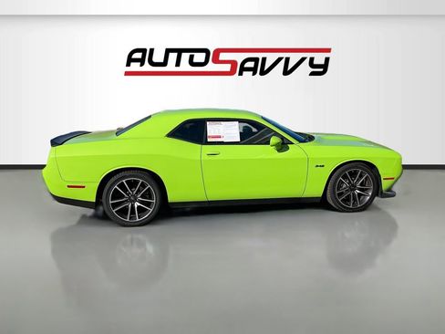 Used 2023 Dodge Challenger R/T w/ Plus Package image 8