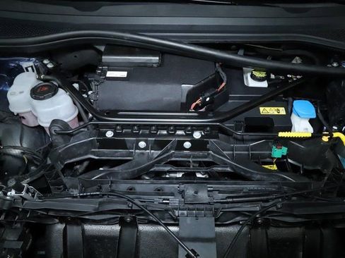 Used 2024 Audi Q4 e-tron Premium w/ Convenience Package image 35