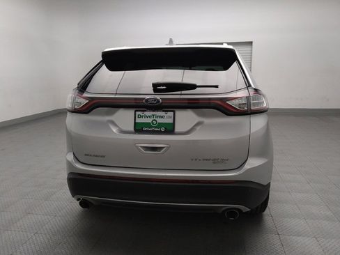 Used 2017 Ford Edge Titanium w/ Technology Package image 7