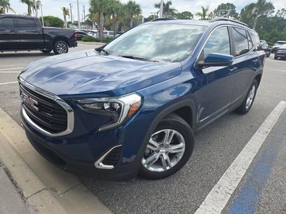 Used 2021 GMC Terrain SLE w/ Driver Convenience Package