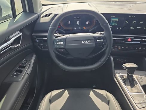 New 2026 Kia Sportage EX FWD image 14