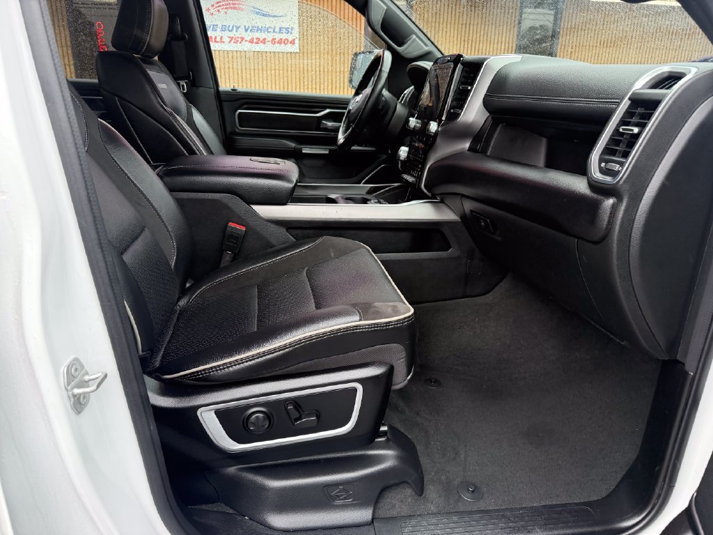 Used 2023 RAM 1500 Laramie AWD/4WD image 26