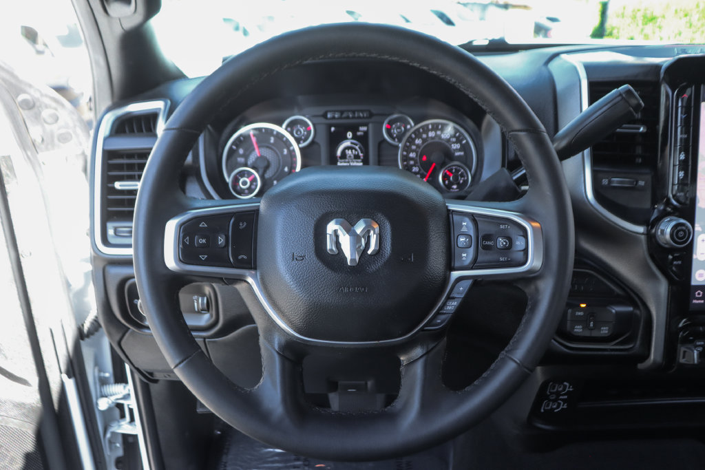 Used 2026 RAM 3500 Big Horn AWD/4WD image 22