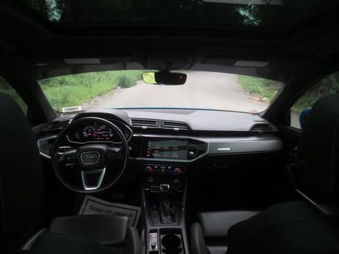 Used 2022 Audi Q3 2.0T Premium image 8