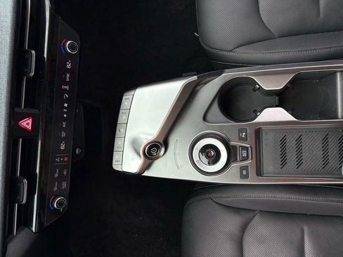 Used 2024 Kia EV6 Wind w/ Wind Technology Package image 32