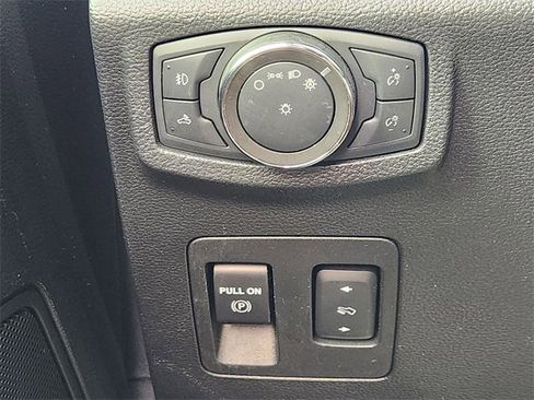 Used 2020 Ford F150 XLT w/ Equipment Group 302A Luxury image 27