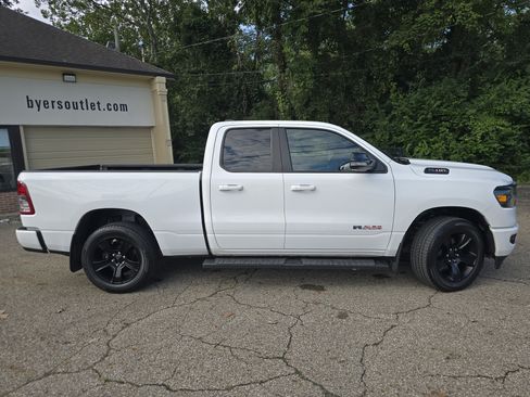 Used 2022 RAM 1500 Big Horn AWD/4WD image 8