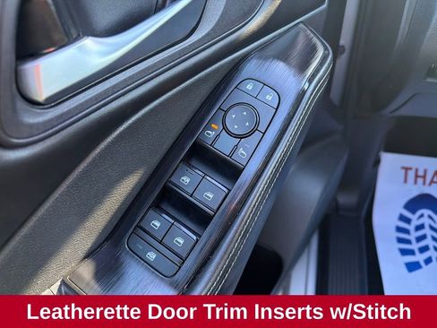 Used 2023 Nissan Rogue SV w/ SV Premium B Package image 14