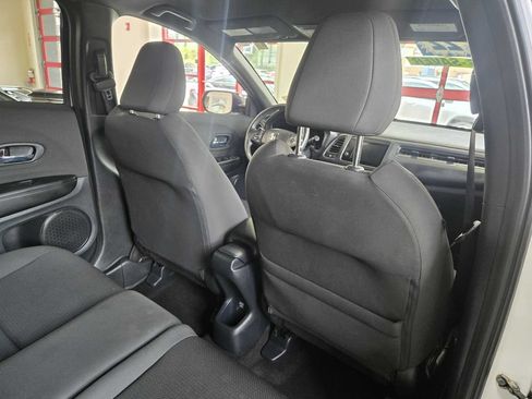 Used 2022 Honda HR-V Sport image 25