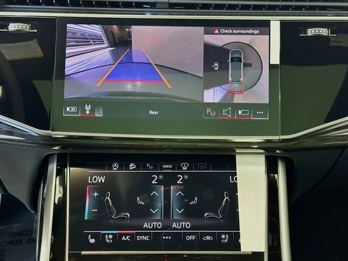 New 2025 Audi Q7 3.0T Prestige image 13