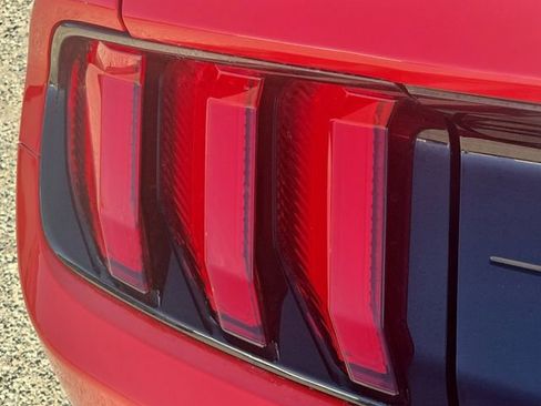 Used 2023 Ford Mustang Premium image 9