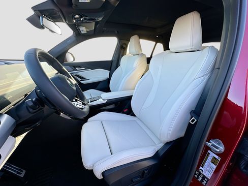 New 2026 BMW X2 xDrive28i w/ M Sport Package image 15