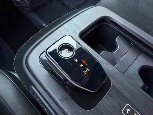 Certified 2024 Nissan Ariya AWD image 21