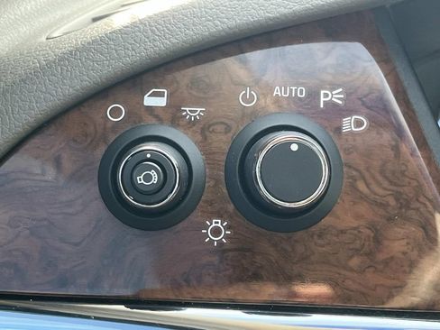 Used 2005 Buick LaCrosse CXL w/ Gold Convenience Package FWD image 31
