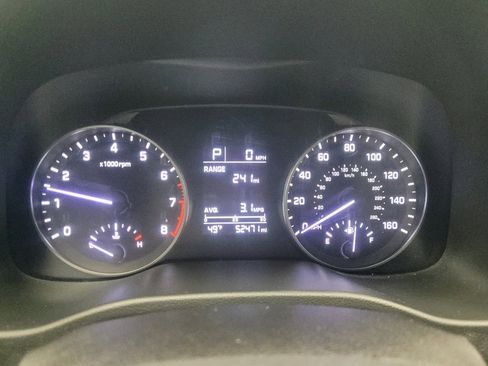 Used 2017 Hyundai Elantra SE FWD image 23