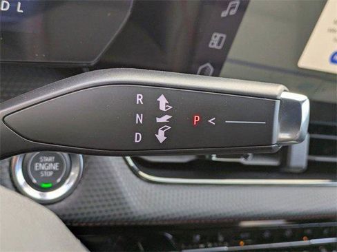 New 2026 Chevrolet Equinox RS w/ Convenience Package III image 31