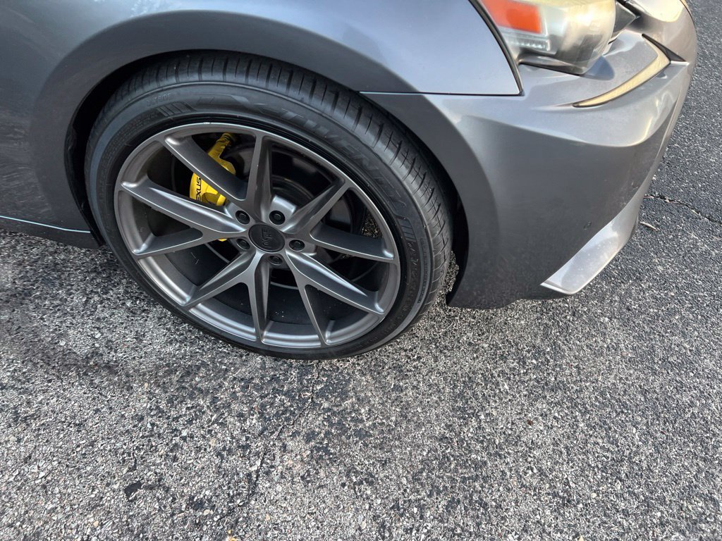 Used 2014 Lexus IS 250 w/ Navigation Package RWD image 4