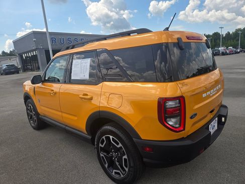 Used 2023 Ford Bronco Sport Outer Banks w/ Tech Package AWD/4WD image 3