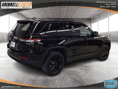 Used 2024 Jeep Grand Cherokee Altitude image 5