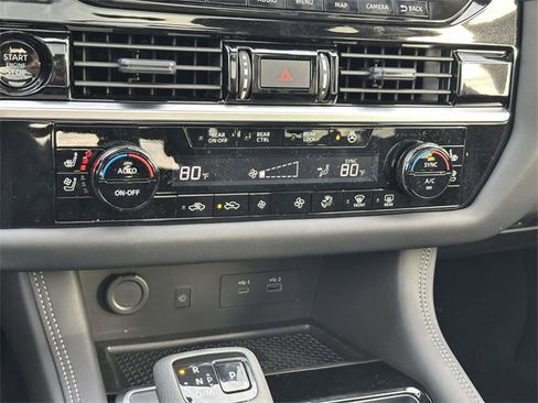 New 2025 Nissan Pathfinder Platinum w/ Cargo Package image 22