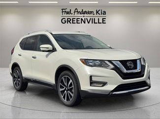 Used 2020 Nissan Rogue SL image 1