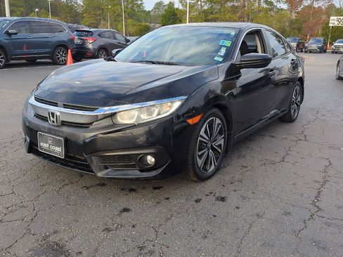 Certified 2017 Honda Civic EX-T image 1