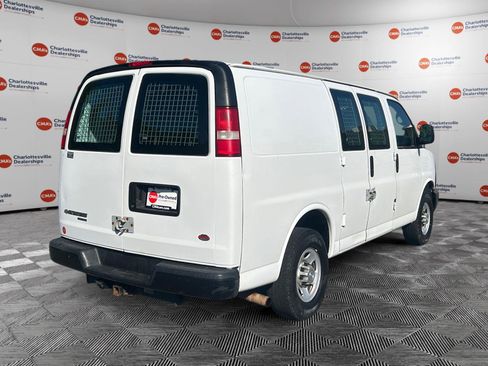 Used 2014 Chevrolet Express 3500 RWD image 5