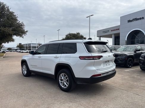 Used 2024 Jeep Grand Cherokee L Laredo image 7