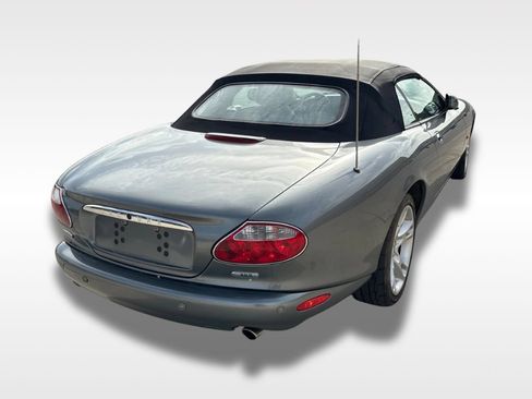 Used 2004 Jaguar XK8 Convertible RWD image 4